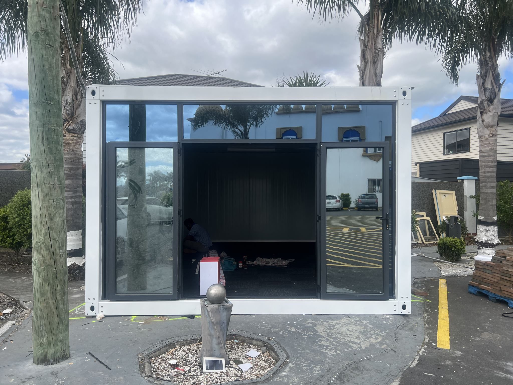 LARGE CABIN  6 x 4 m GW