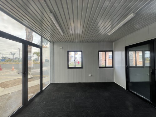 LARGE CABIN  7 x 4 m GW