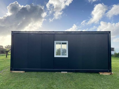 LARGE CABIN  7 x 4 m CLASSIC