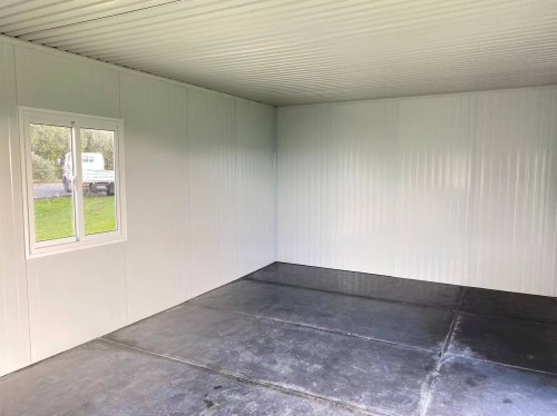 LARGE CABIN  7 x 4 m CLASSIC