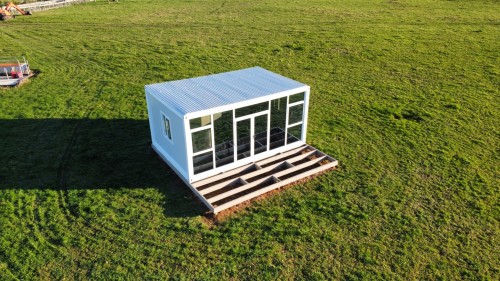 LARGE CABIN  6 x 4 m GW