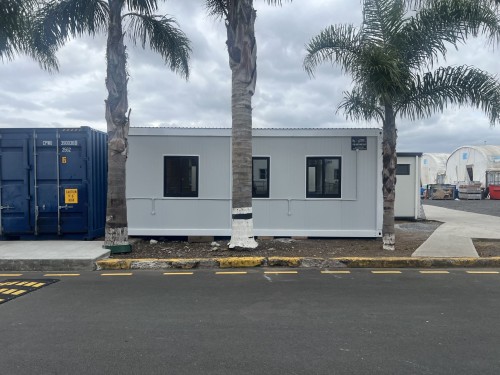 LARGE CABIN  7 x 4 m GW